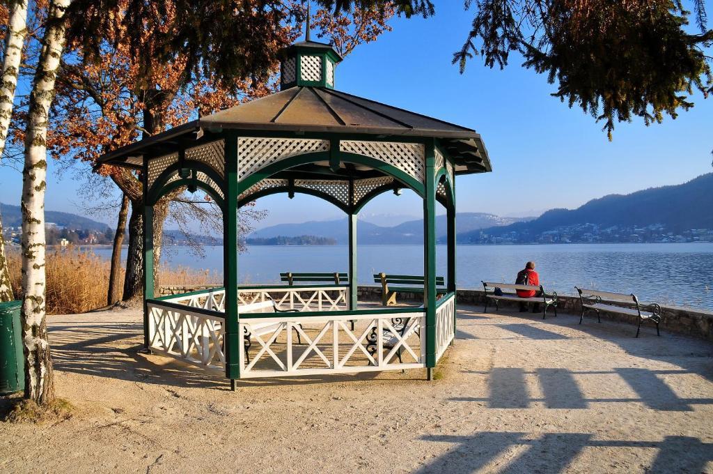 Ferienparadies Gutounik Portschach am Woerthersee Exterior foto